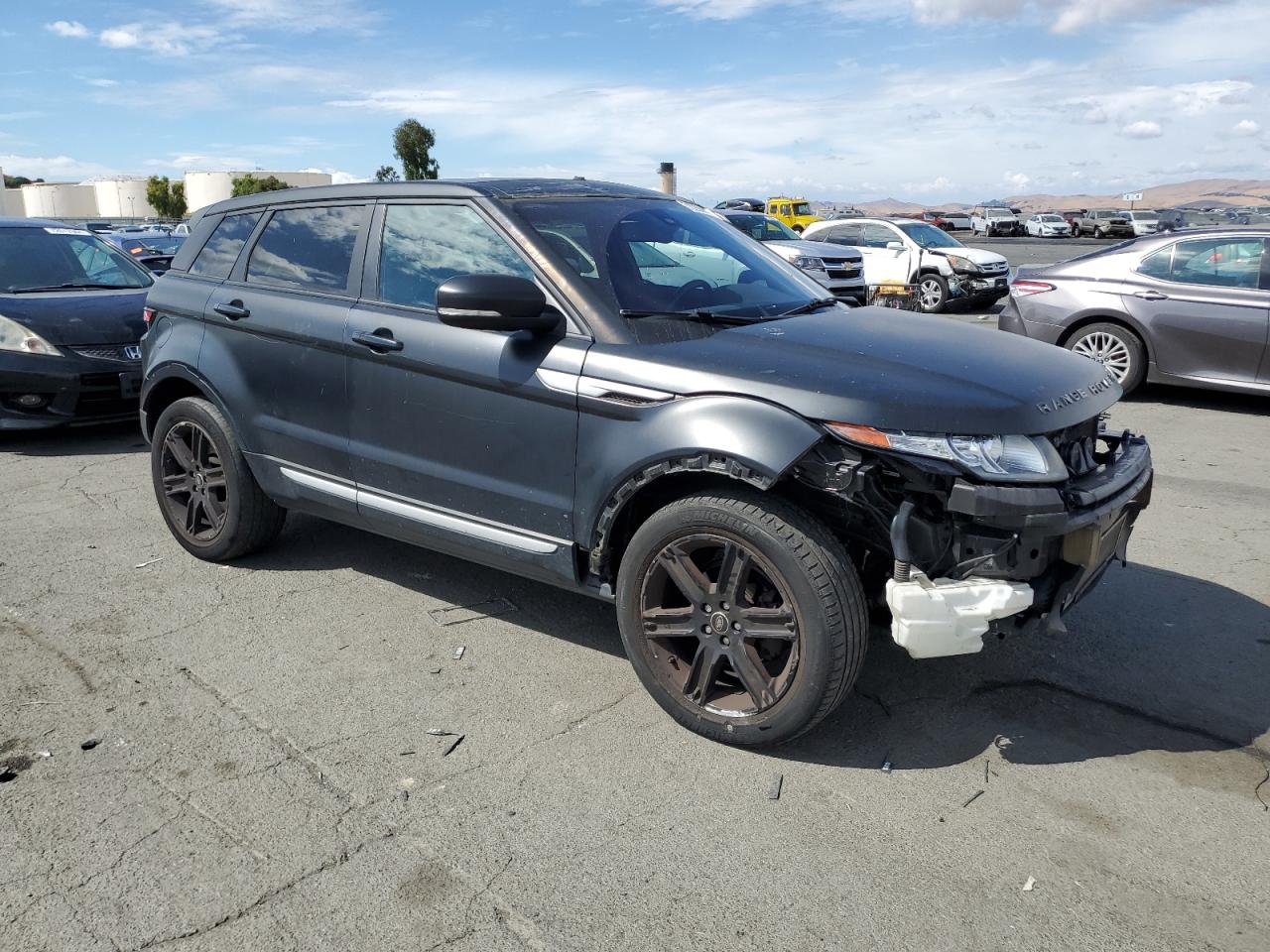 2013 Land Rover Range Rover VIN SALVR2BG2DH716416 Copart auction photo, front end damage thumbnail 4