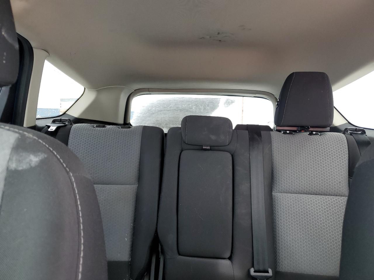 2017 Ford Escape VIN 1FMCU0GD7HUC38695 Copart auction photo, minor dent/scratches damage thumbnail 10