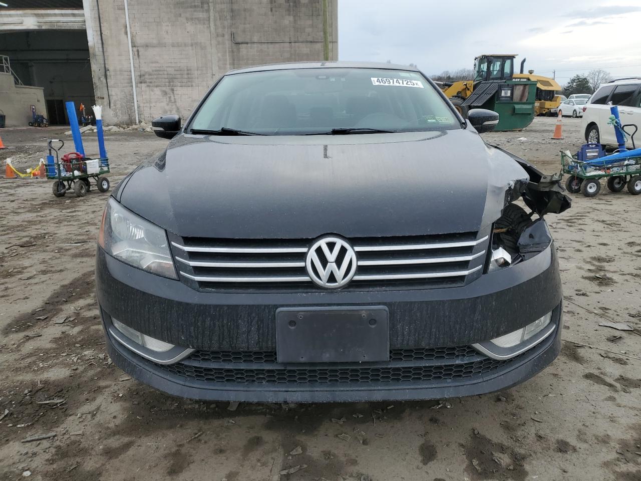2015 Volkswagen Passat VIN 1VWAT7A37FC092208 Copart auction photo, front end / side damage thumbnail 5