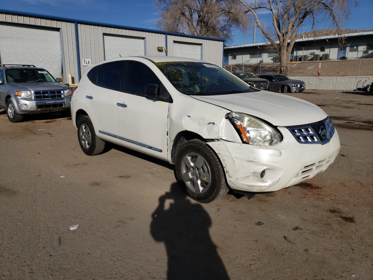 2013 Nissan Rogue VIN JN8AS5MT2DW537931 Copart auction photo, side / front end damage thumbnail 4