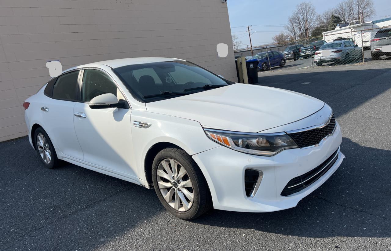2017 KIA Optima VIN 5XXGT4L38HG125468 - Copart auction photo