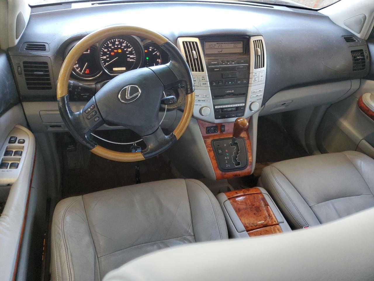 2005 Lexus RX VIN 2T2HA31U35C085752 Copart auction photo, side / mechanical damage thumbnail 8