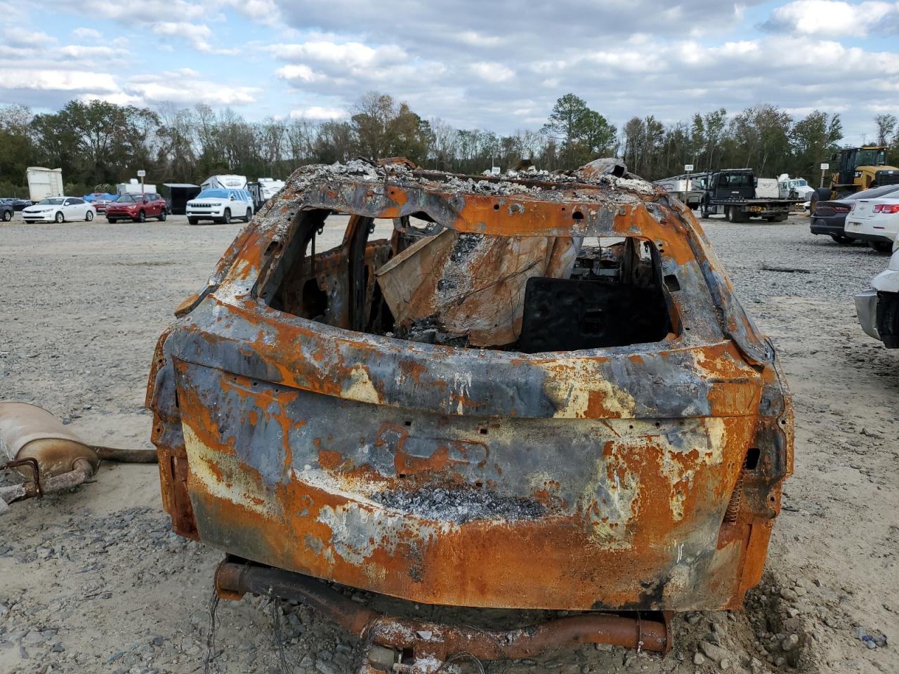 2019 Cadillac XT5 VIN 1GYKNFRS7KZ224022 Copart auction photo, burn damage thumbnail 6