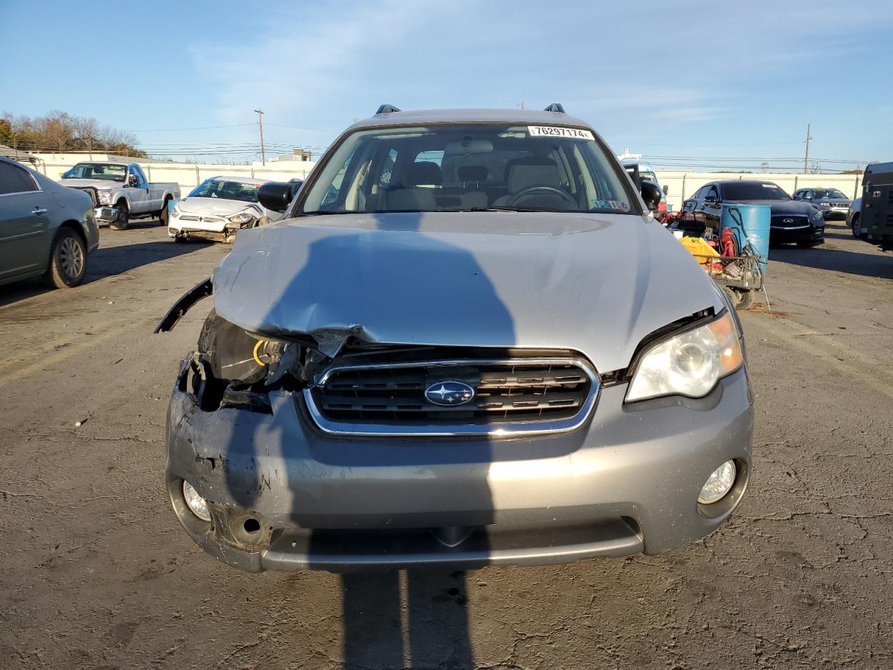 2007 Subaru Outback VIN 4S4BP61C177319016 Copart auction photo, front end damage thumbnail 5