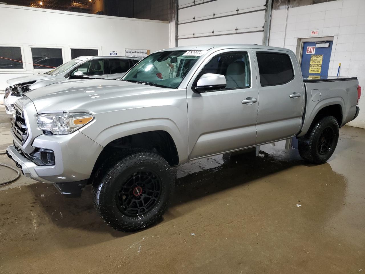 2018 Toyota Tacoma VIN 3TMCZ5AN7JM138336