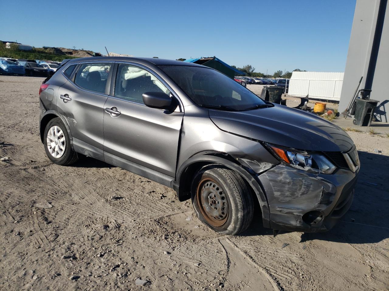 2019 Nissan Rogue VIN JN1BJ1CP5KW235128 Copart auction photo, rear end / front end damage thumbnail 4