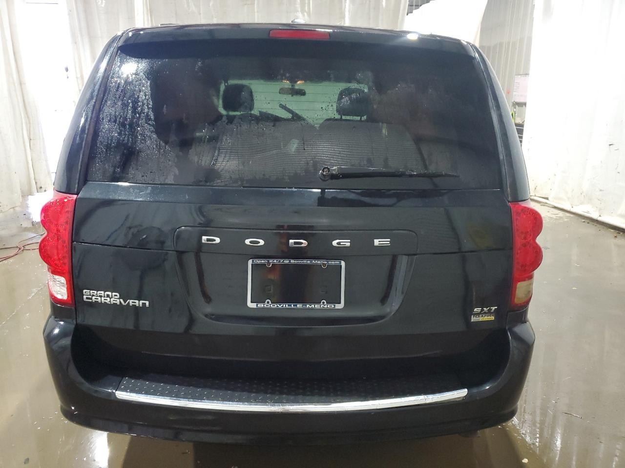 2016 Dodge Caravan VIN 2C4RDGCG2GR357175 Copart auction photo, front end damage thumbnail 6