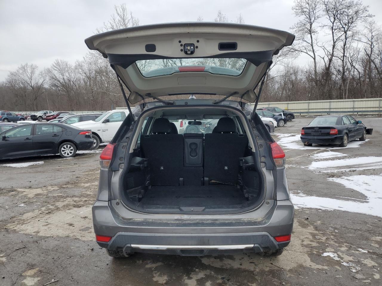 2018 Nissan Rogue VIN KNMAT2MV1JP562365 Copart auction photo, front end damage thumbnail 6