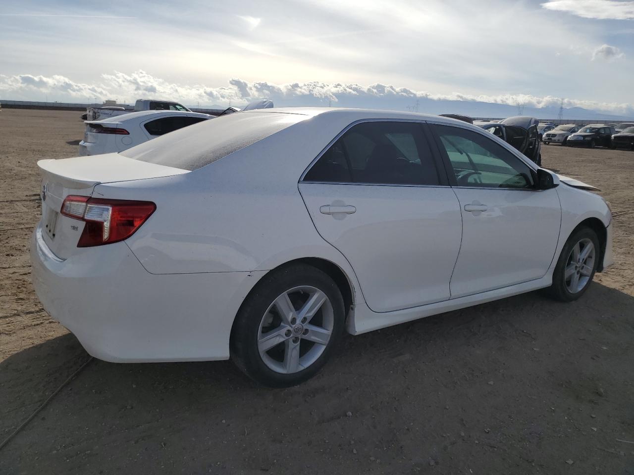2014 Toyota Camry VIN 4T1BF1FK4EU329155 Copart auction photo, front end damage thumbnail 3