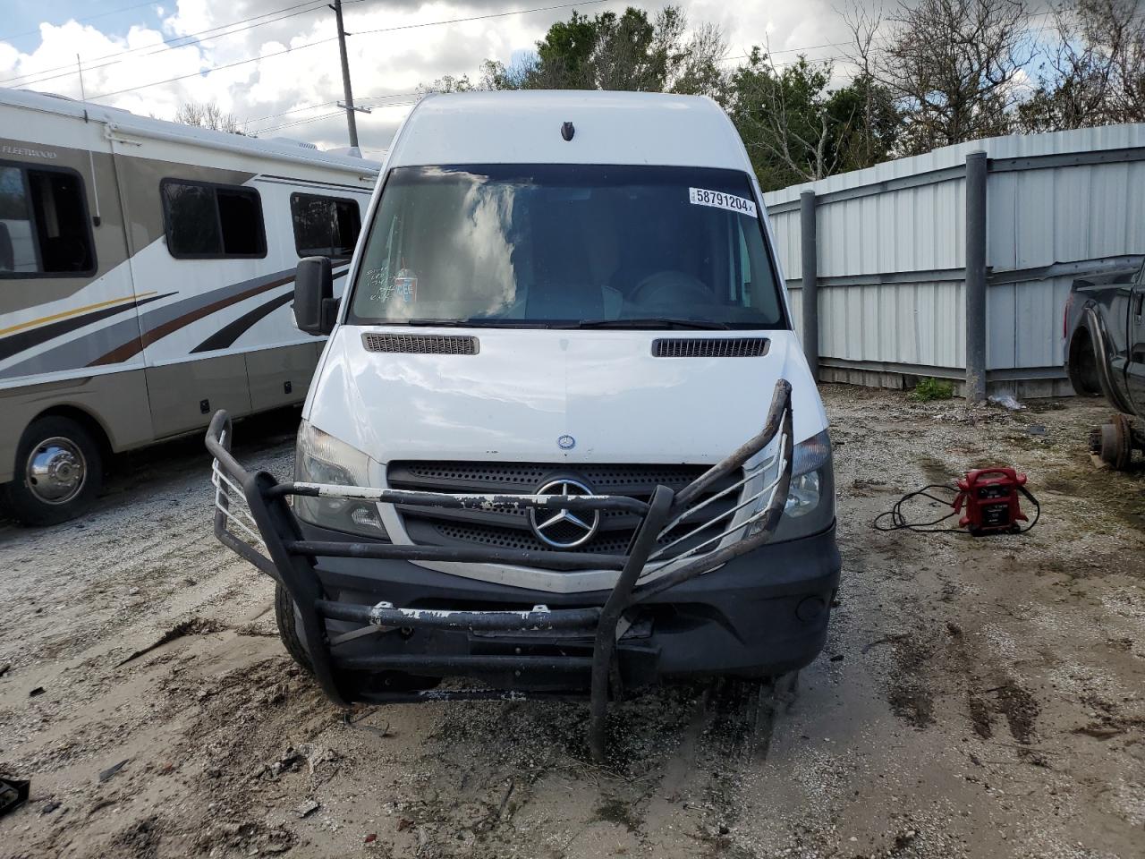 2015 Mercedes-Benz Sprinter VIN WD3PE8DC4FP113558 Copart auction photo, all over damage thumbnail 5