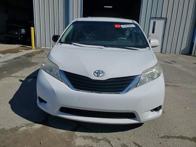2014 Toyota Sienna VIN 5TDKK3DC2ES473234 Copart auction photo, side / rear end damage thumbnail 11