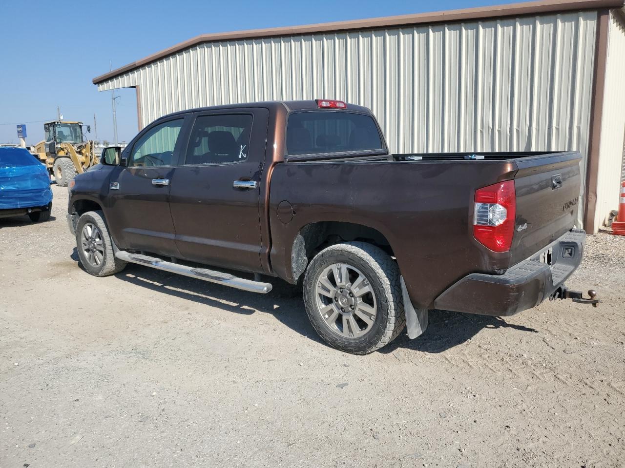 2017 Toyota Tundra VIN 5TFAW5F10HX665581 Copart auction photo, rear end damage thumbnail 2