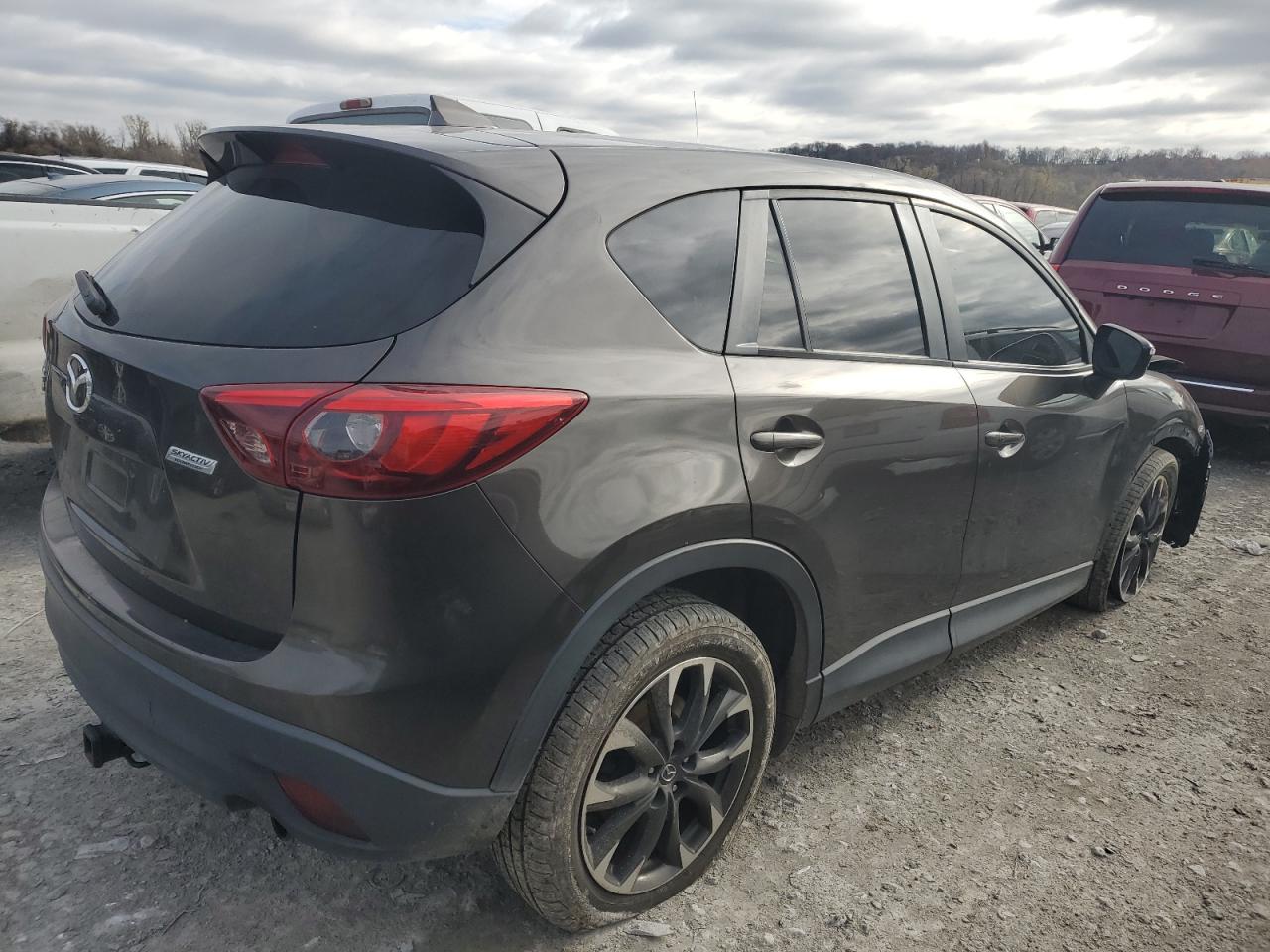 2016 Mazda CX-5 VIN JM3KE4DY9G0808544 Copart auction photo, front end damage thumbnail 3