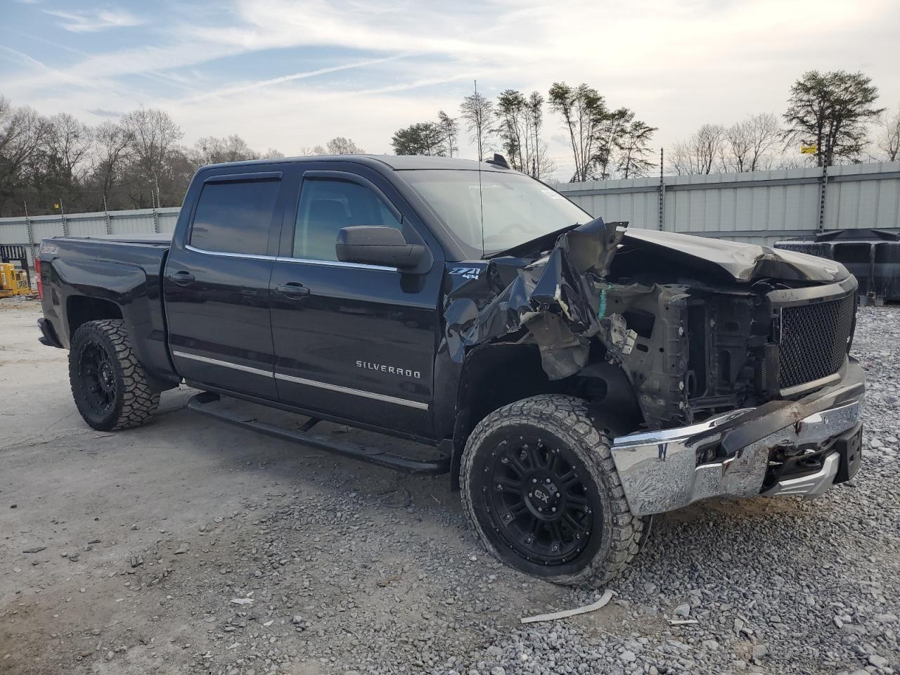 2015 Chevrolet Silverado VIN 3GCUKSEJ5FG481294 Copart auction photo, front end / minor dent/scratches damage thumbnail 4
