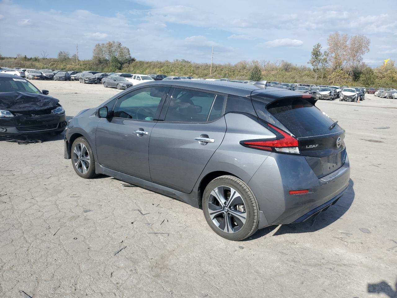 2020 Nissan Leaf VIN 1N4BZ1DPXLC307292 Copart auction photo, front end damage thumbnail 2