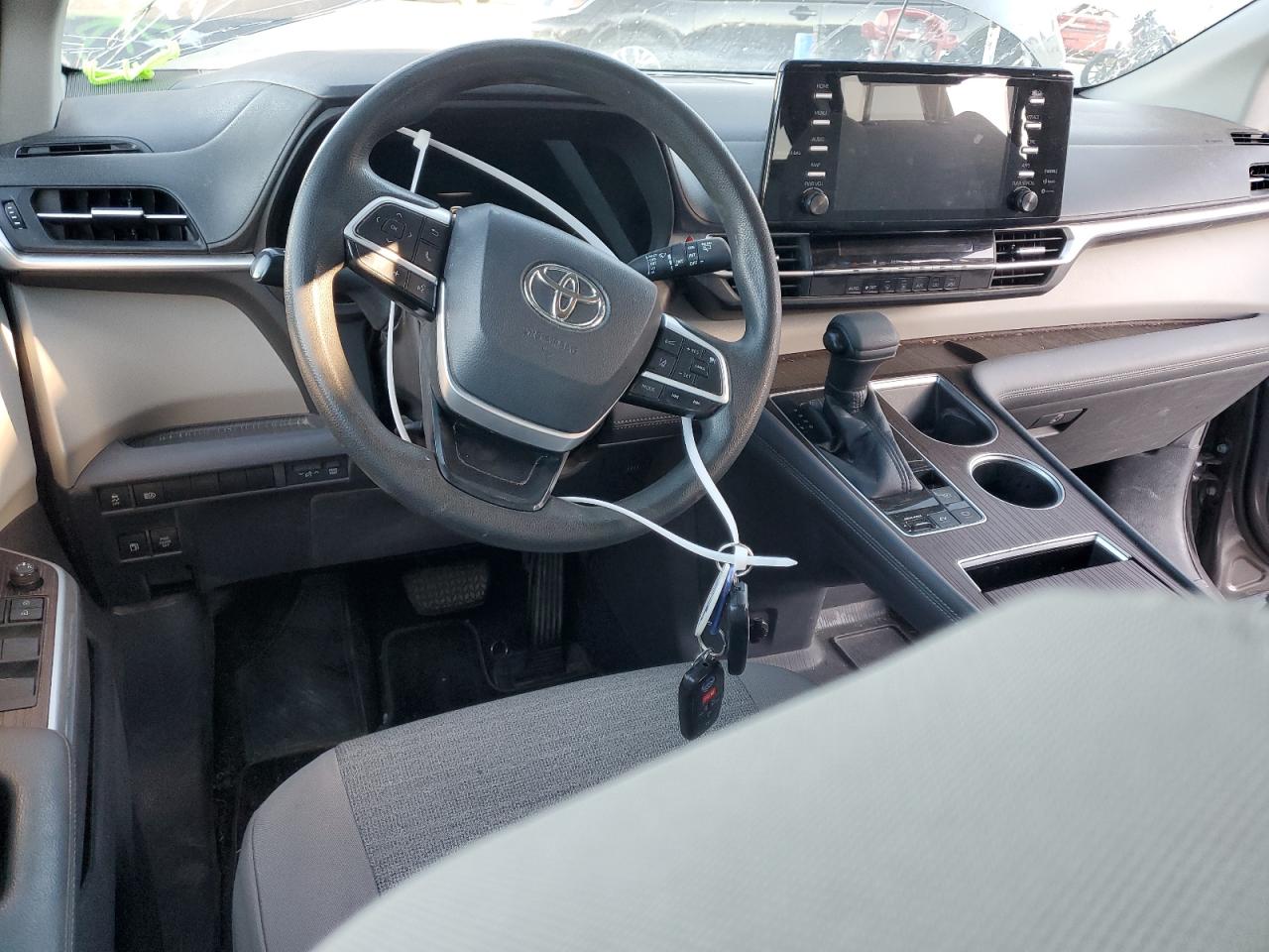 2021 Toyota Sienna VIN 5TDKRKEC0MS026534 Copart auction photo, undercarriage / front end damage thumbnail 8
