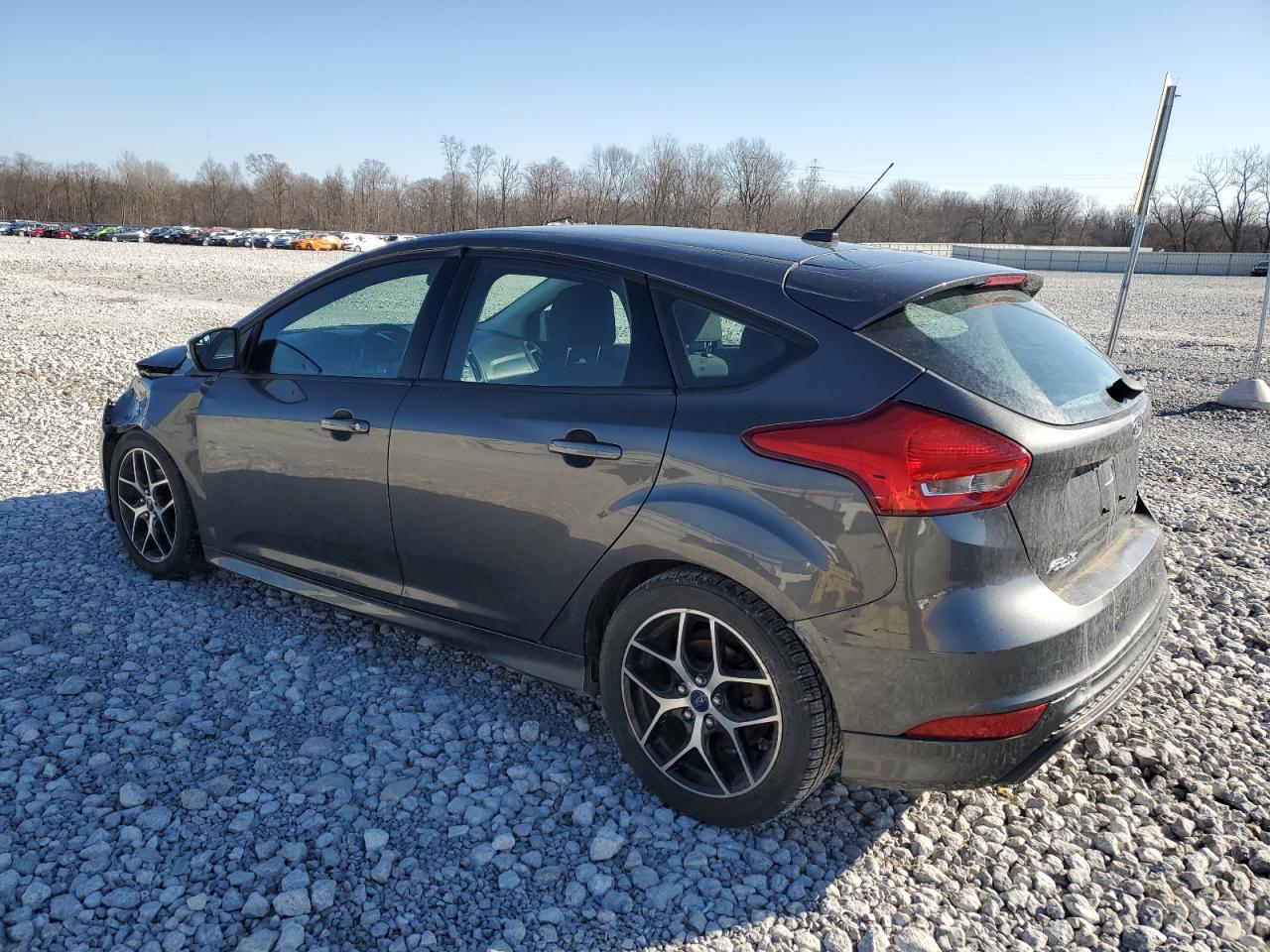 2016 Ford Focus VIN 1FADP3K20GL211467 Copart auction photo, front end damage thumbnail 2
