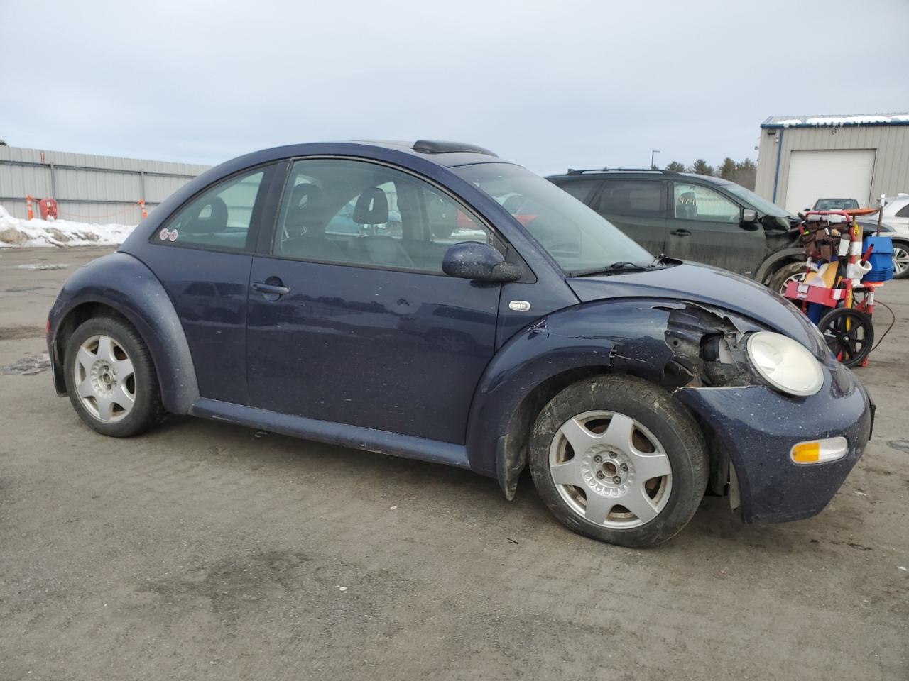 2001 Volkswagen Beetle VIN 3VWCK21C81M437123 Copart auction photo, front end damage thumbnail 4
