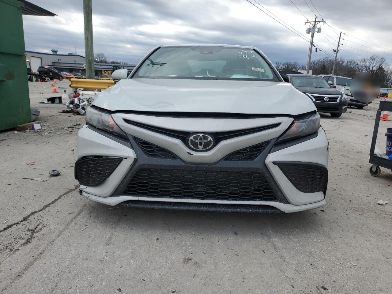 2022 Toyota Camry VIN 4T1S11AK4NU050813 Copart auction photo, all over damage thumbnail 5