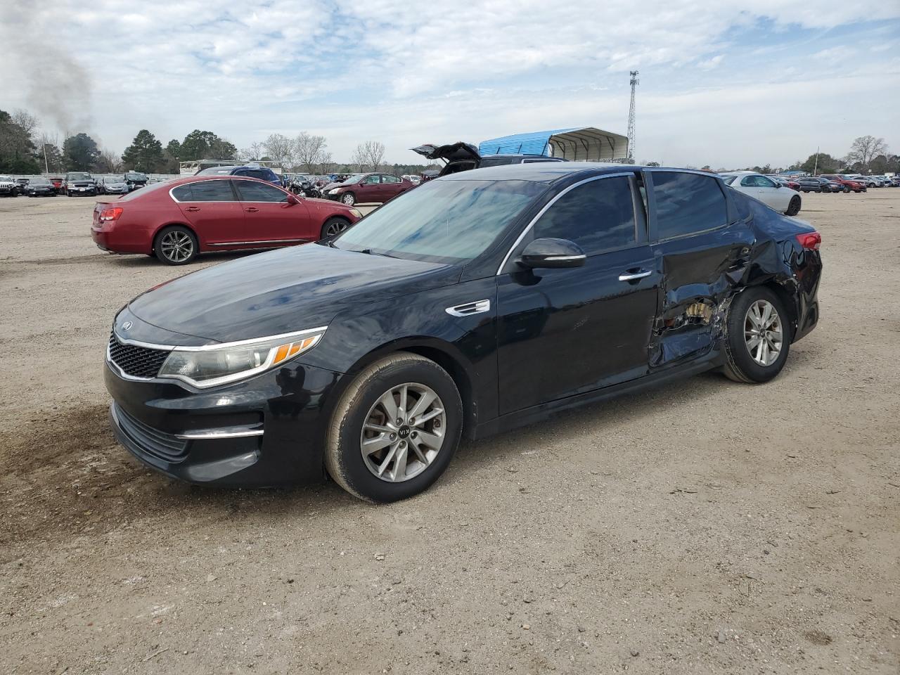 2018 KIA Optima VIN 5XXGT4L38JG232476