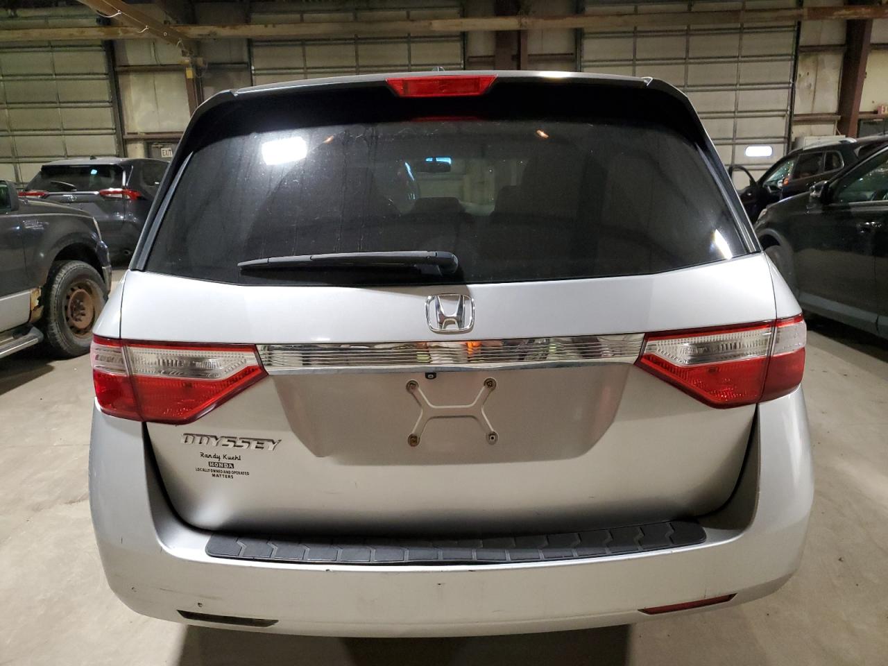 2011 Honda Odyssey VIN 5FNRL5H63BB057544 Copart auction photo, front end / rear end damage thumbnail 6