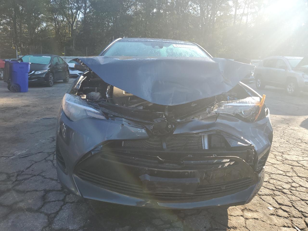 2018 Toyota Corolla VIN 2T1BURHE1JC045098 Copart auction photo, front end damage thumbnail 5
