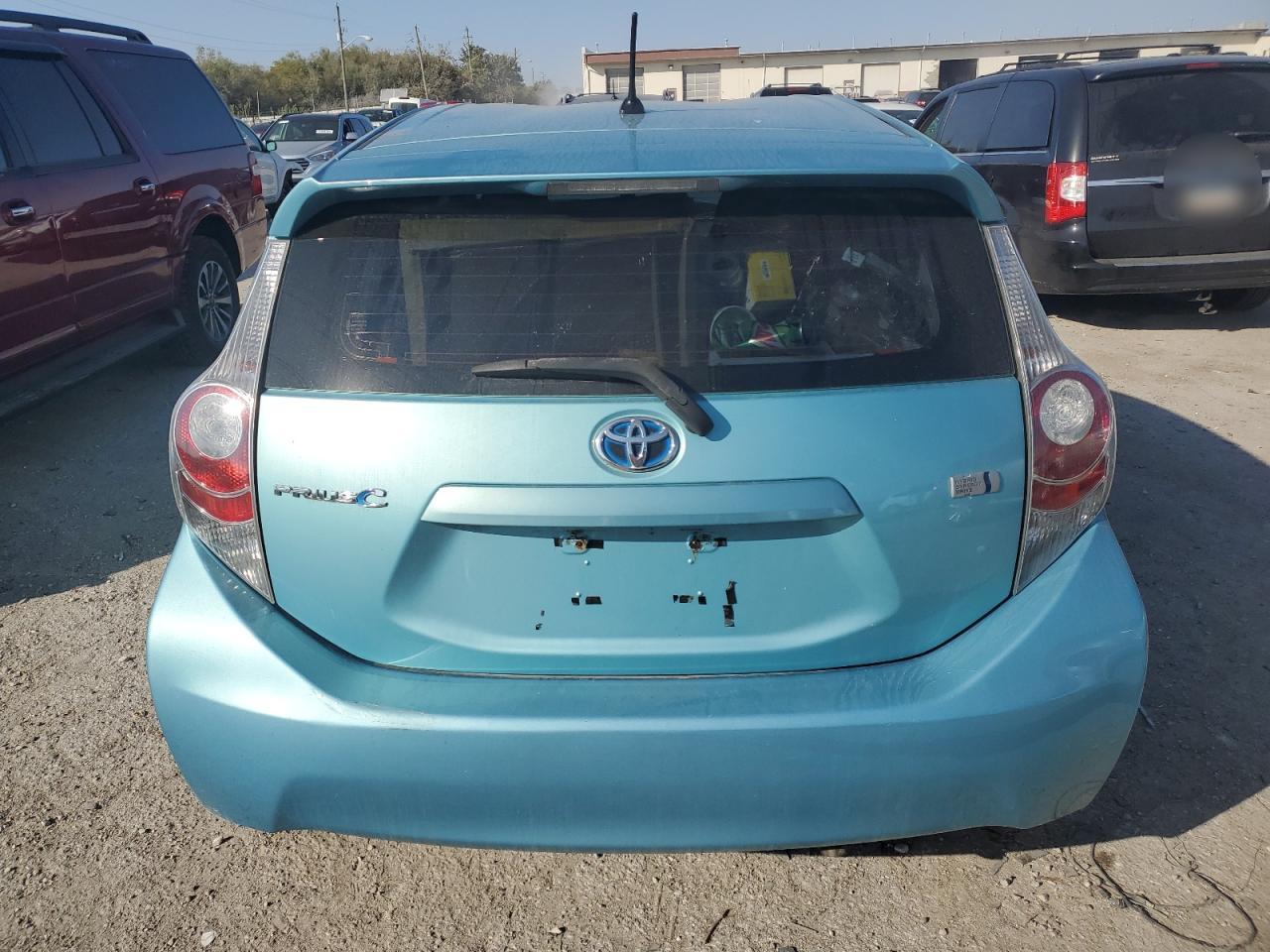 2013 Toyota Prius VIN JTDKDTB33D1053619 Copart auction photo, front end / minor dent/scratches damage thumbnail 6
