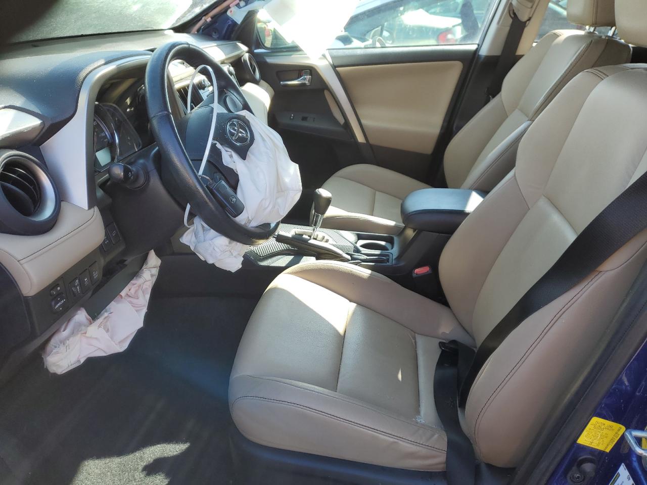 2015 Toyota RAV 4 VIN 2T3DFREV2FW265399 Copart auction photo, rear end / front end damage thumbnail 7