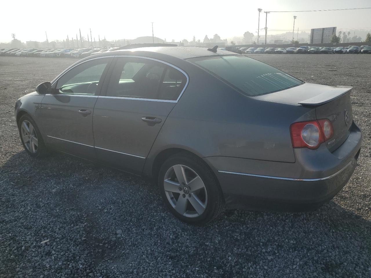 2008 Volkswagen Passat VIN WVWAK73C58P040073 Copart auction photo, side damage thumbnail 2