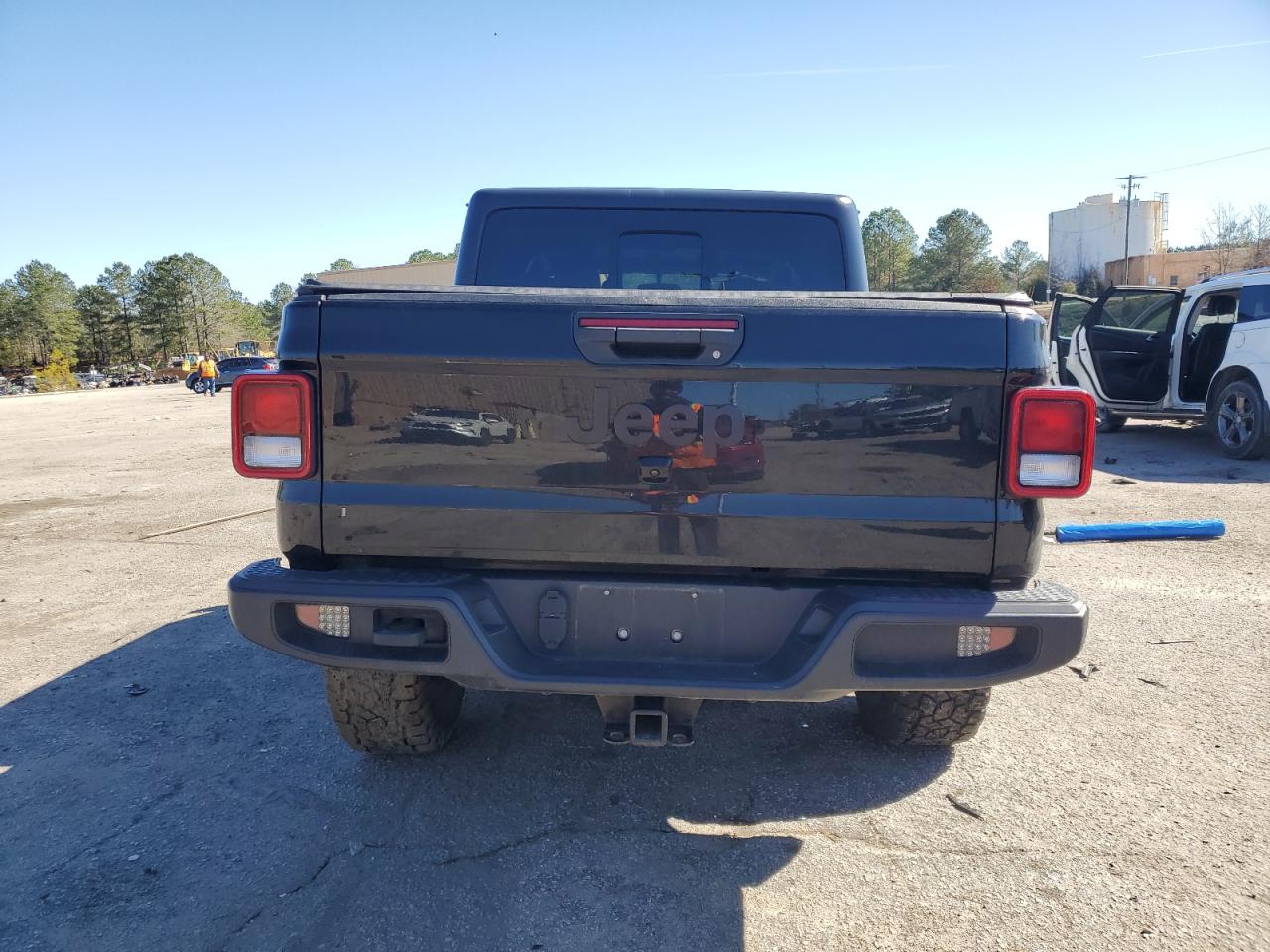 2021 Jeep Gladiator VIN 1C6JJTAG5ML606050 Copart auction photo, front end damage thumbnail 6
