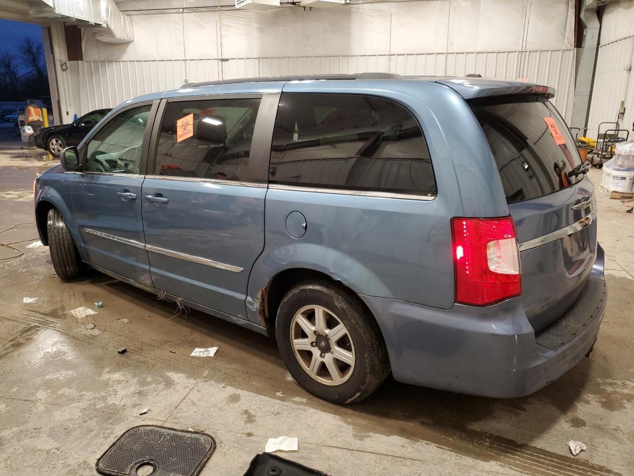 2011 Chrysler Town & Country VIN 2A4RR5DG7BR746756 Copart auction photo, front end damage thumbnail 2