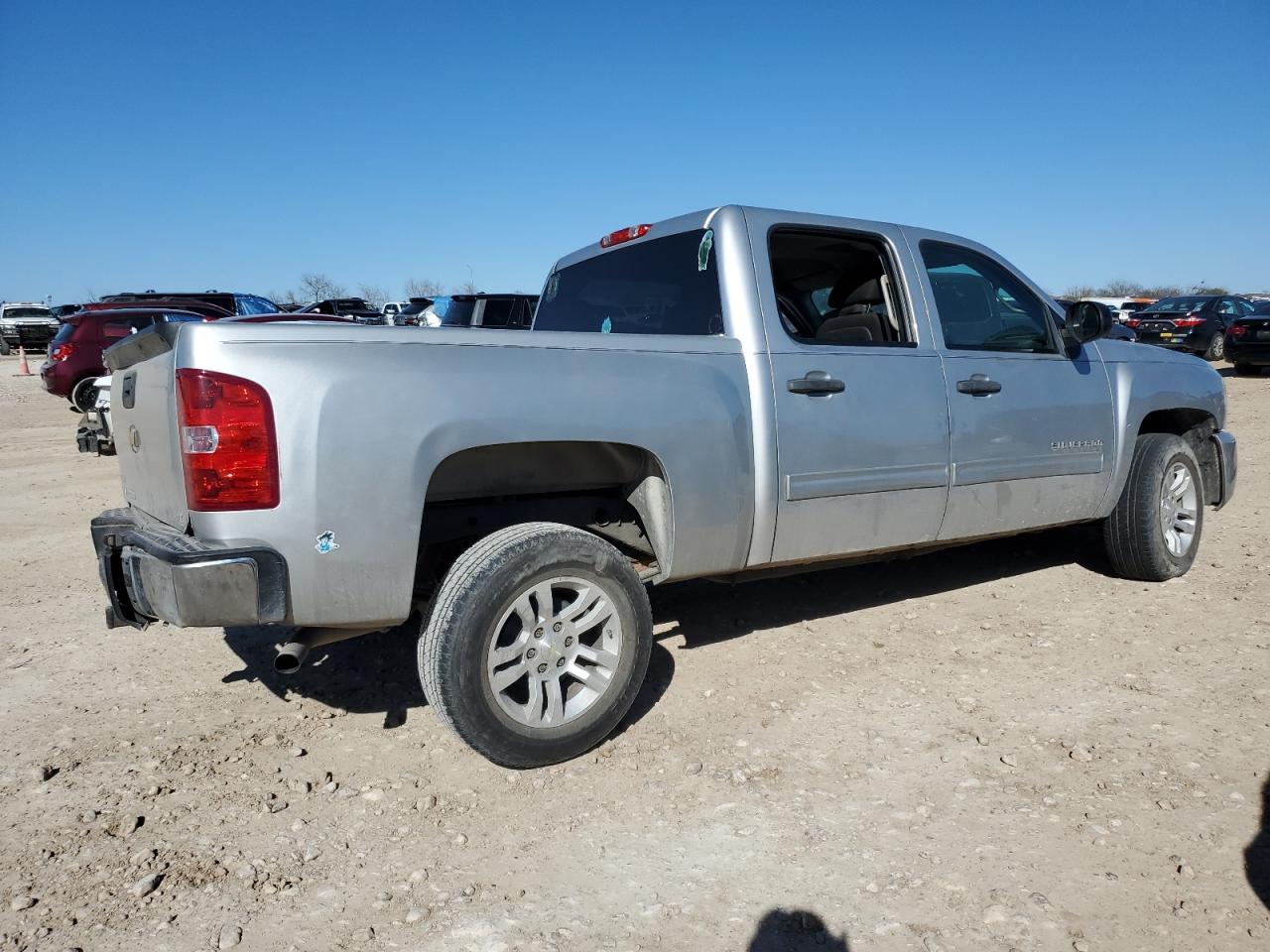 2011 Chevrolet Silverado VIN 3GCPCSE0XBG320922 Copart auction photo, all over / undercarriage damage thumbnail 3