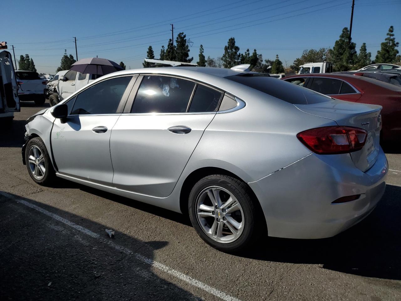 2018 Chevrolet Cruze VIN 1G1BE5SM5J7239973 Copart auction photo, front end damage thumbnail 2