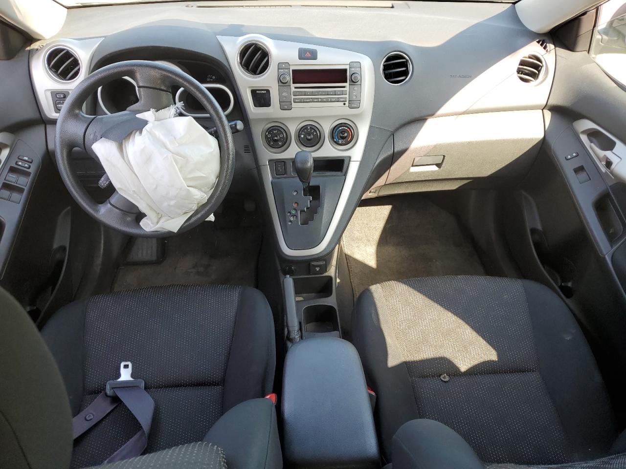 2009 Pontiac Vibe VIN 5Y2SP670X9Z418801 Copart auction photo, front end damage thumbnail 8
