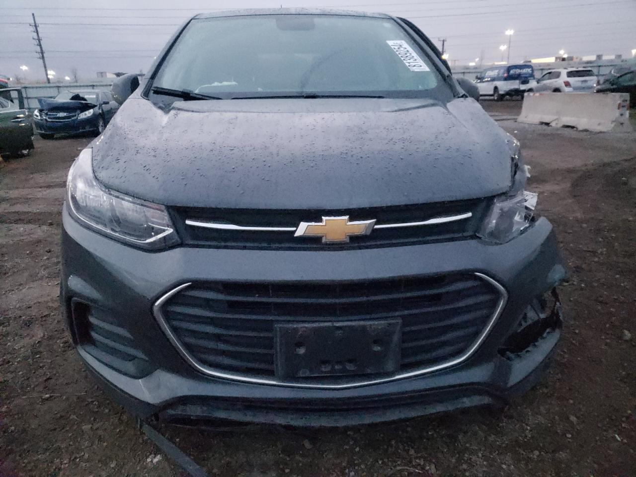 2020 Chevrolet Trax VIN 3GNCJKSB9LL131656 Copart auction photo, side / front end damage thumbnail 5