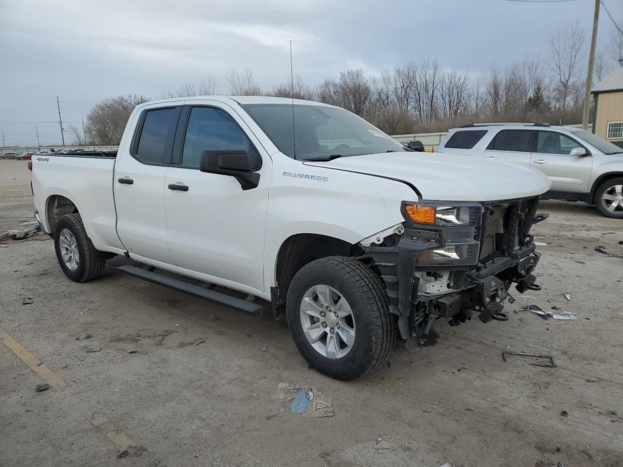 2021 Chevrolet Silverado VIN 1GCRYAEF8MZ348293 Copart auction photo, front end damage thumbnail 4