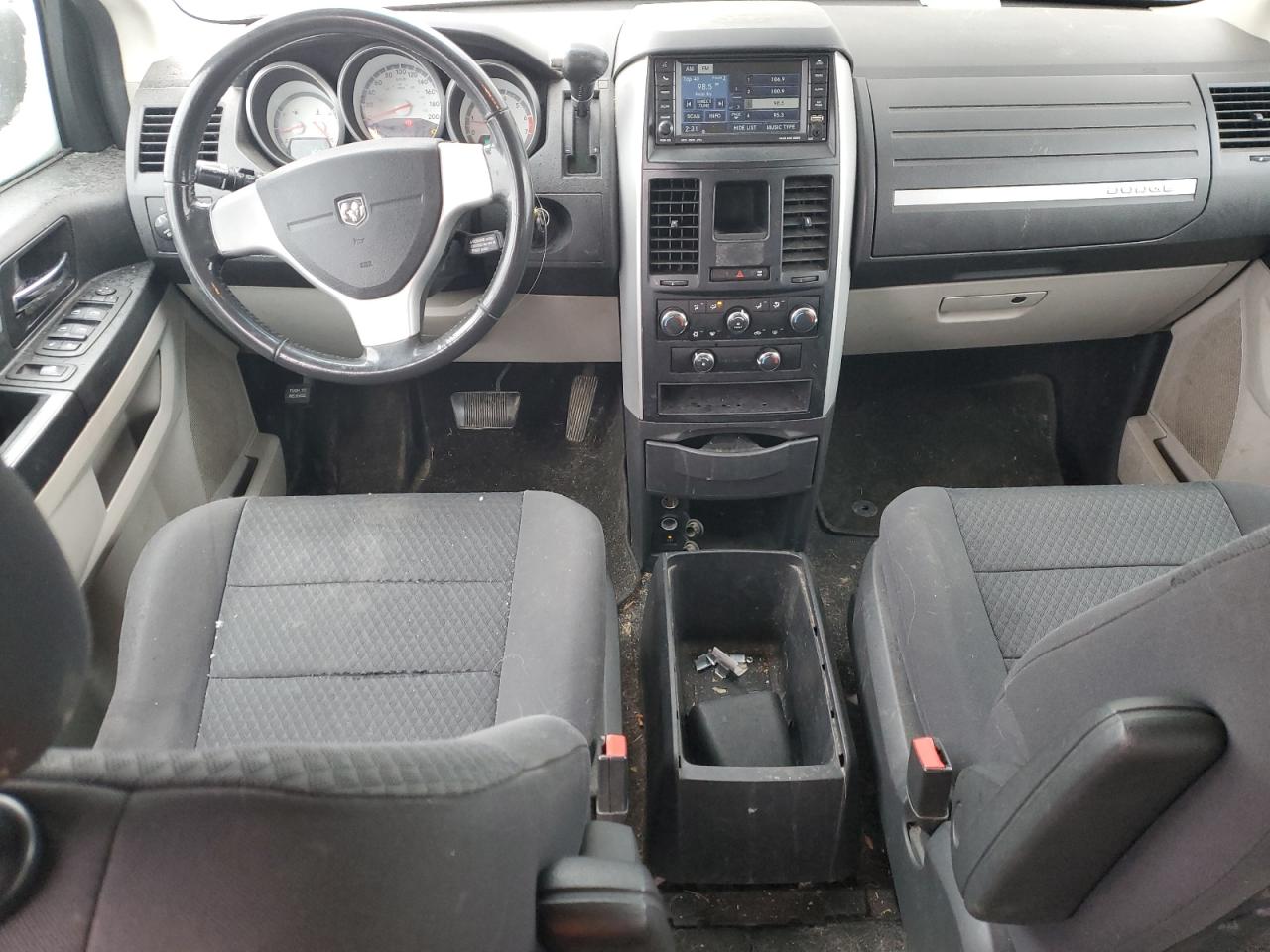 2010 Dodge Caravan VIN 2D4RN4DX2AR465154 Copart auction photo, rear end / side damage thumbnail 8