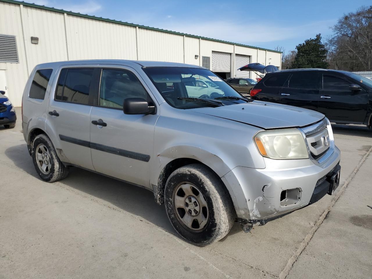 2011 Honda Pilot VIN 5FNYF4H22BB016722 Copart auction photo, side damage thumbnail 4