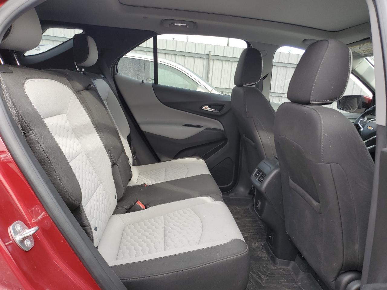 2019 Chevrolet Equinox VIN 3GNAXVEX8KL264051 Copart auction photo, side / rear end damage thumbnail 11