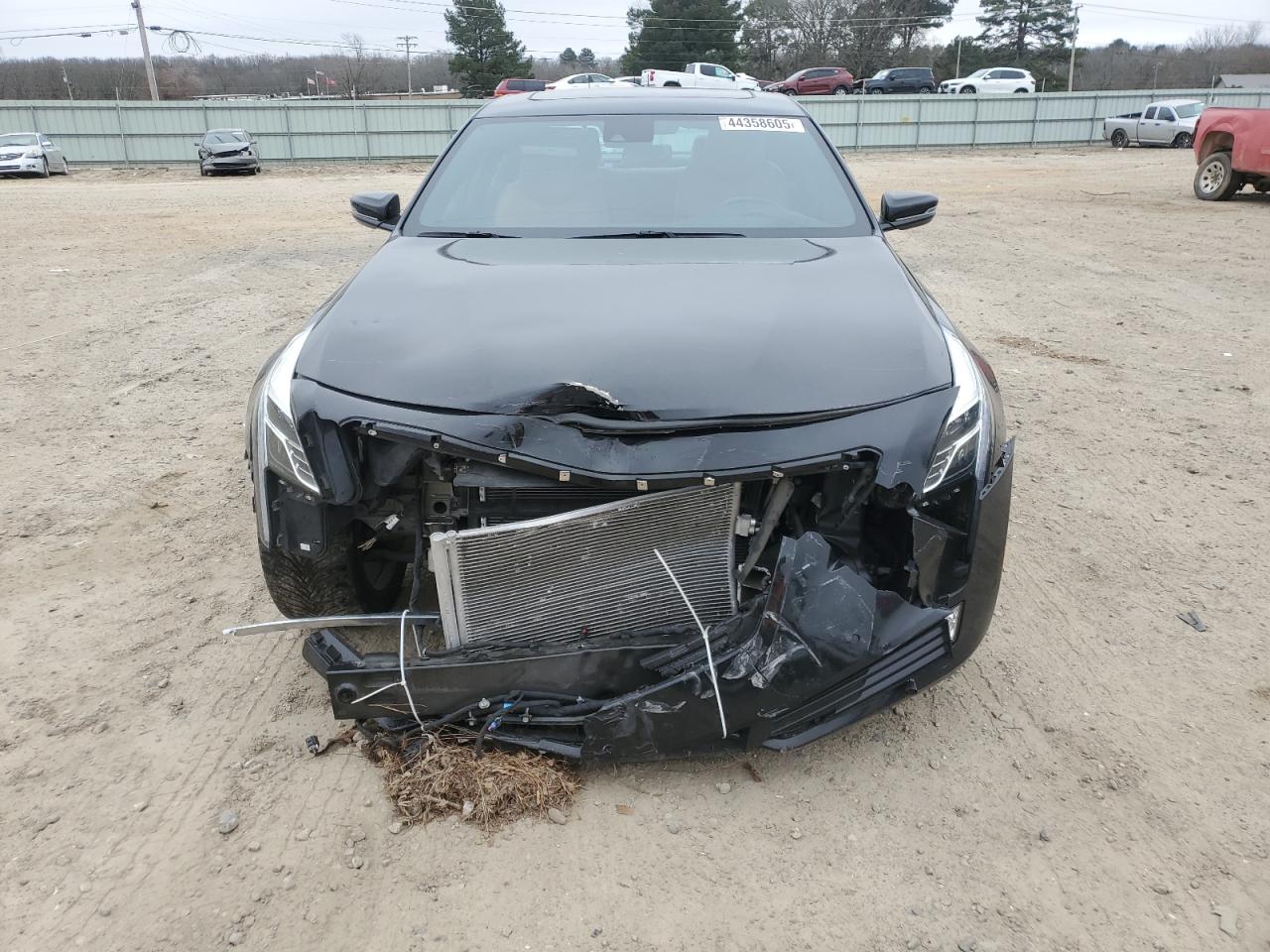 2017 Cadillac CT6 VIN 1G6KD5RS5HU205139 Copart auction photo, front end / minor dent/scratches damage thumbnail 5