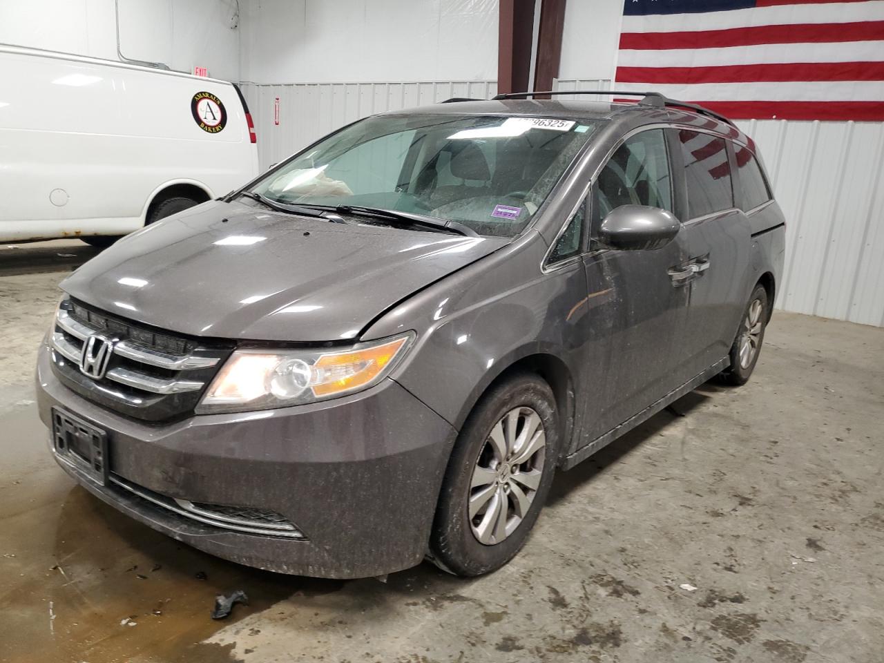 2016 Honda Odyssey VIN 5FNRL5H3XGB101259