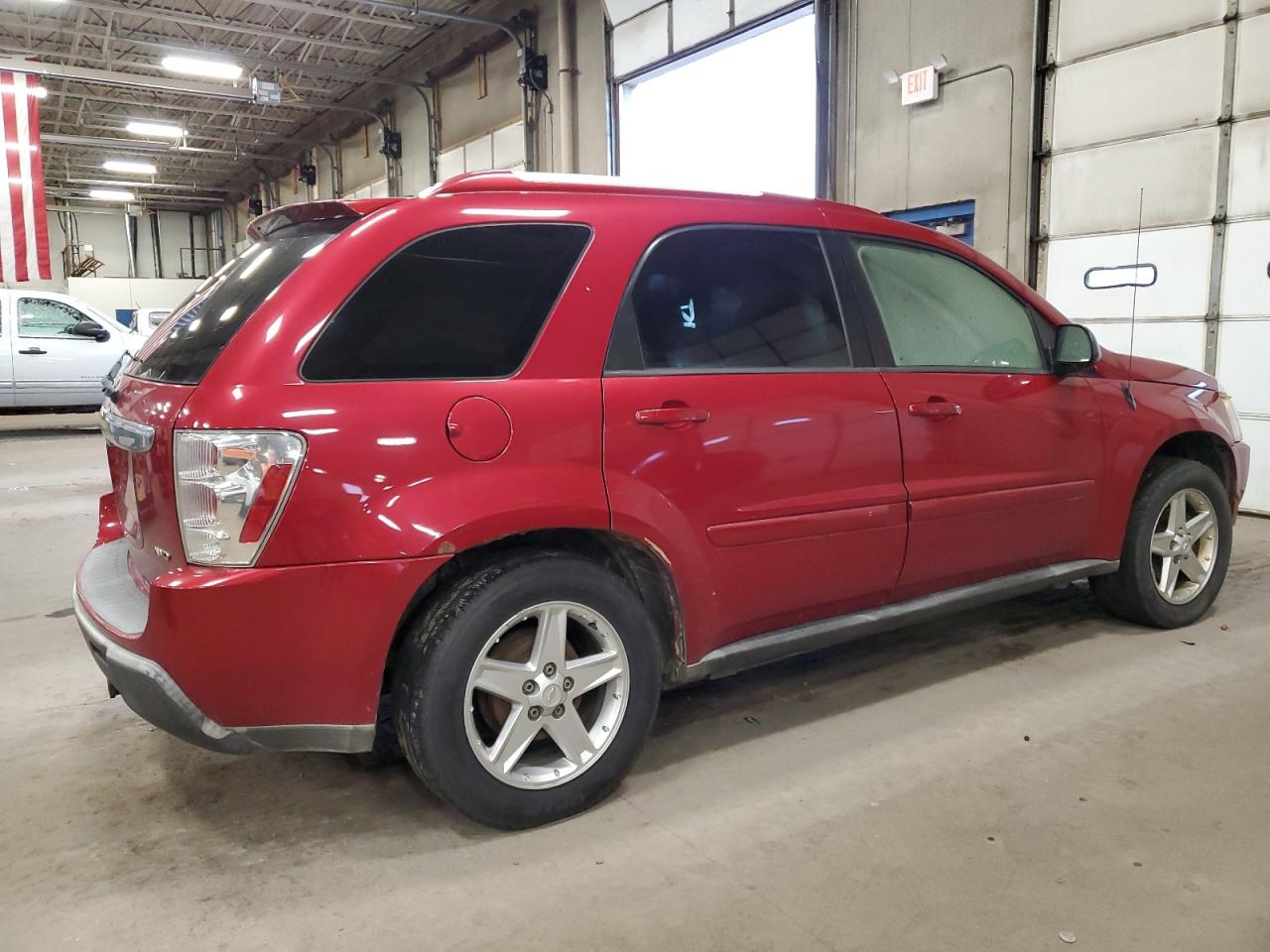 2005 Chevrolet Equinox VIN 2CNDL73F856129454 Copart auction photo, burn - interior damage thumbnail 3