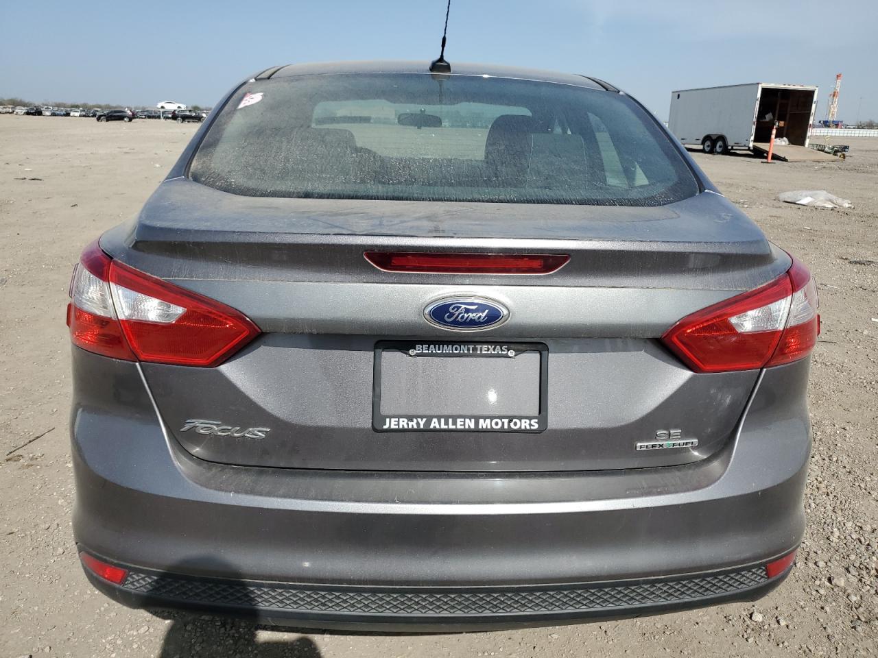 2014 Ford Focus VIN 1FADP3F25EL381251 Copart auction photo, front end / minor dent/scratches damage thumbnail 6