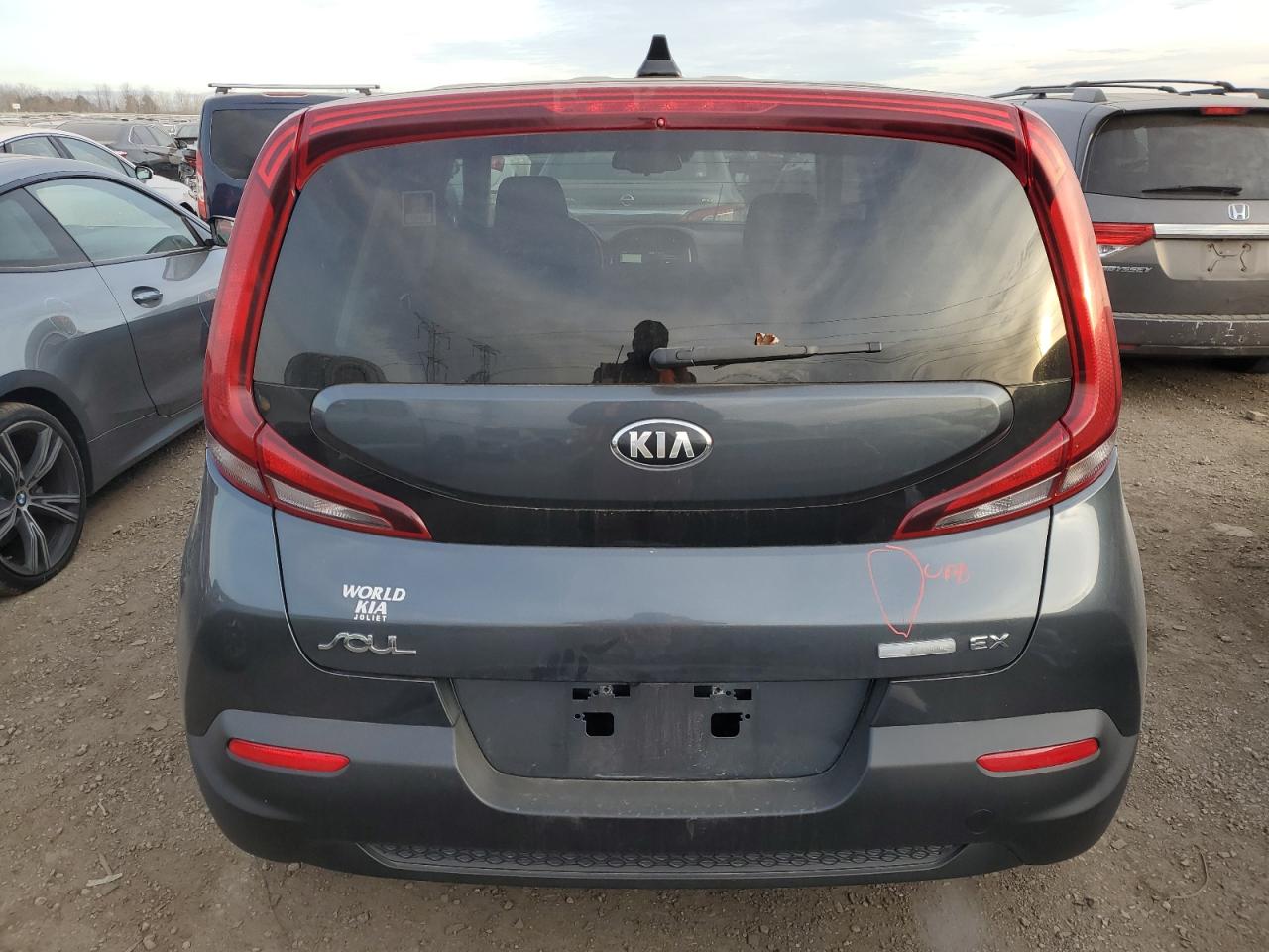 2020 KIA Soul VIN KNDJ33AU3L7083658 Copart auction photo, front end / minor dent/scratches damage thumbnail 6