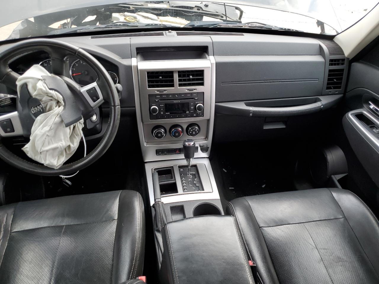 2010 Jeep Liberty (North America) VIN 1J4PP5GK6AW154932 Copart auction photo, front end damage thumbnail 8