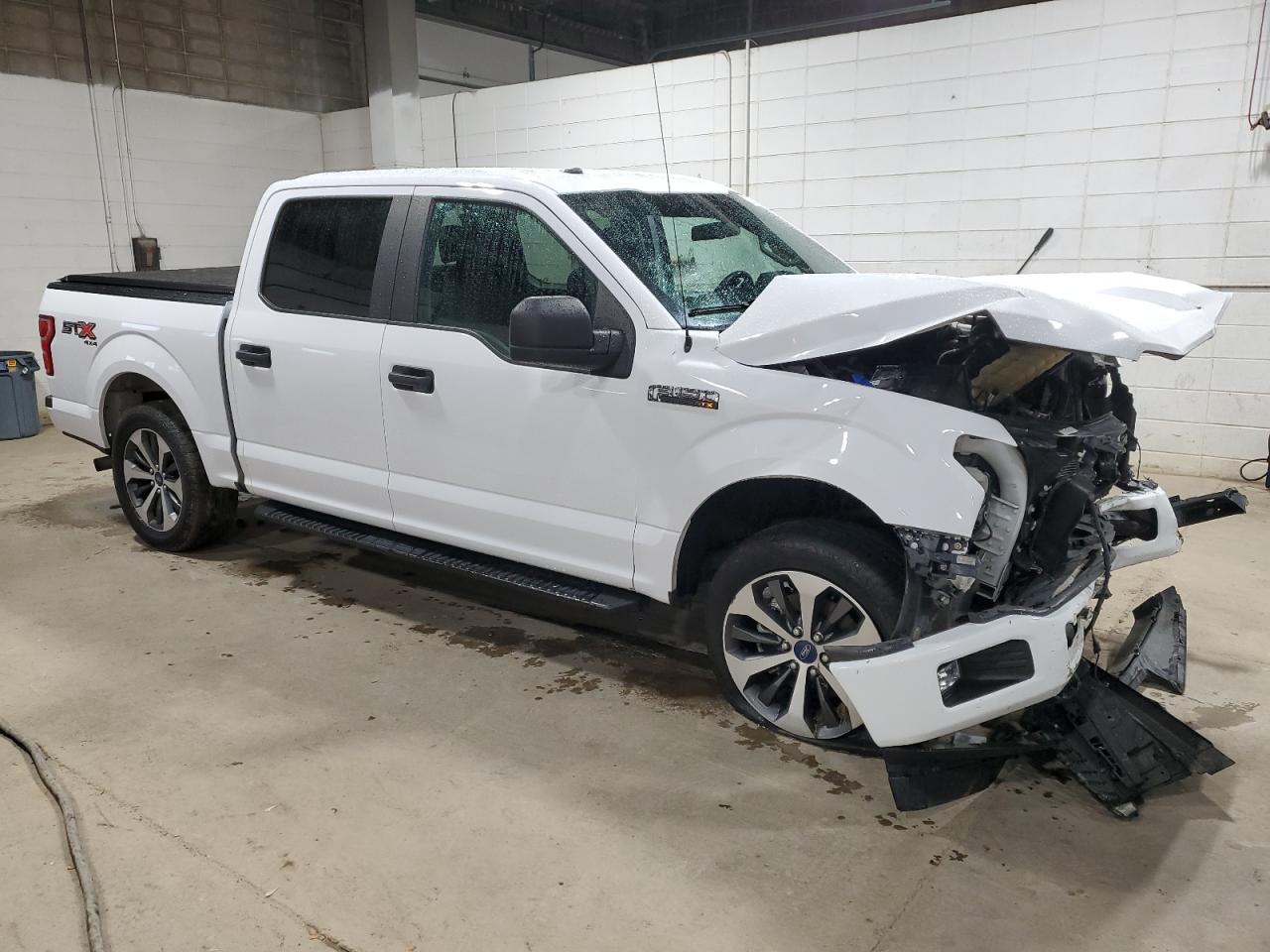 2019 Ford F-150 VIN 1FTEW1EPXKKD82206 Copart auction photo, front end damage thumbnail 4
