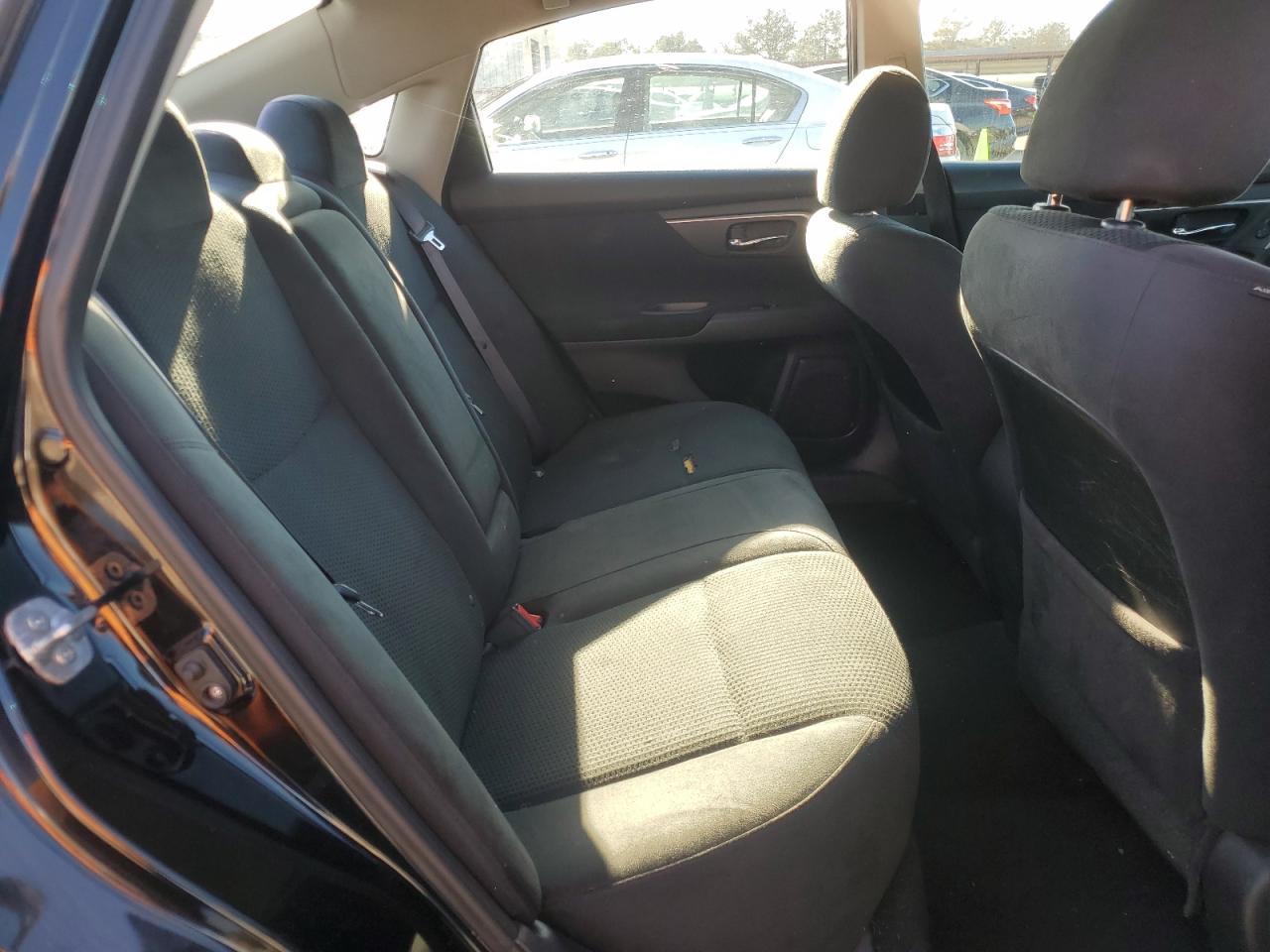 2015 Nissan Altima VIN 1N4AL3AP4FC190018 Copart auction photo, undercarriage / rear end damage thumbnail 10