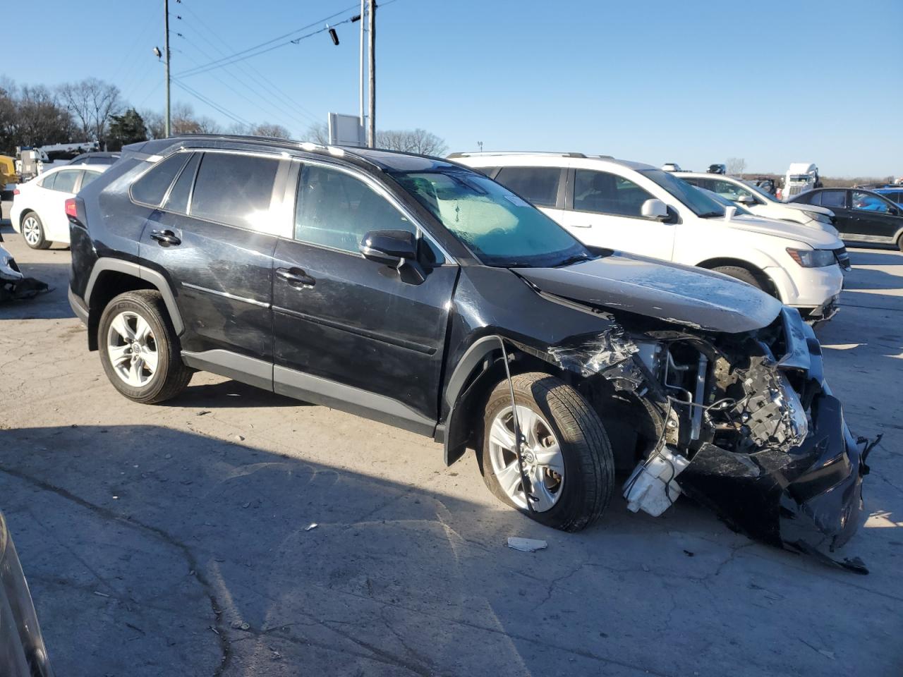 2020 Toyota RAV 4 VIN 2T3W1RFV0LW069527 Copart auction photo, front end damage thumbnail 4