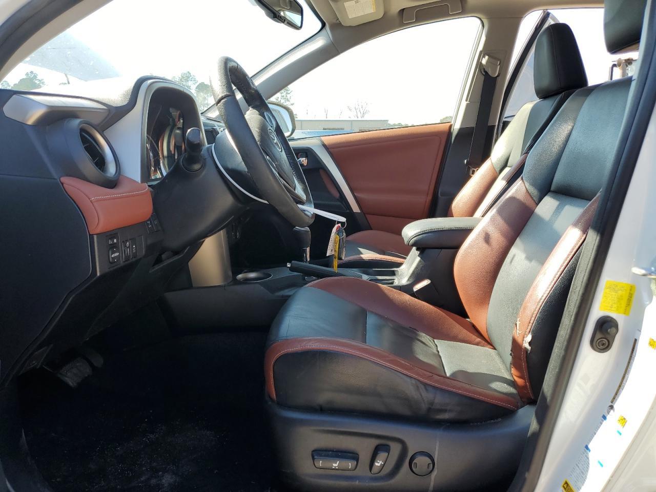 2013 Toyota RAV 4 VIN JTMDFREV6DD046469 Copart auction photo, front end damage thumbnail 7