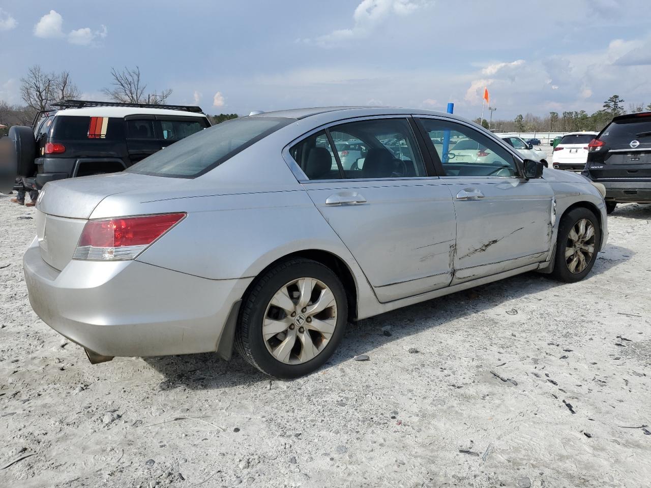 2008 Honda Accord VIN 1HGCP26898A070122 Copart auction photo, side / front end damage thumbnail 3